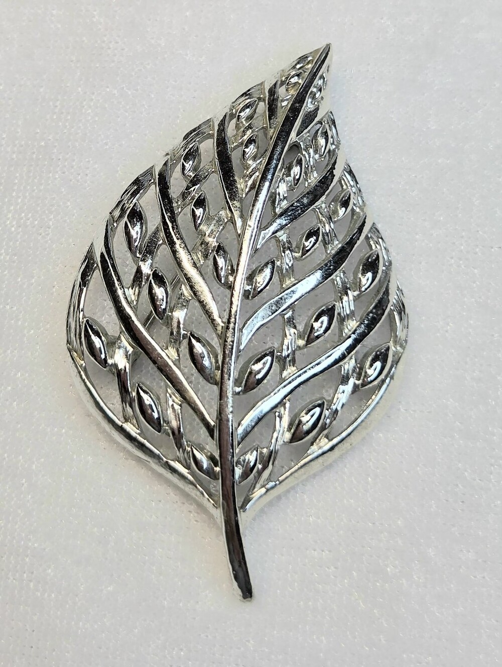Source Unknown Silver Leaf Brooch